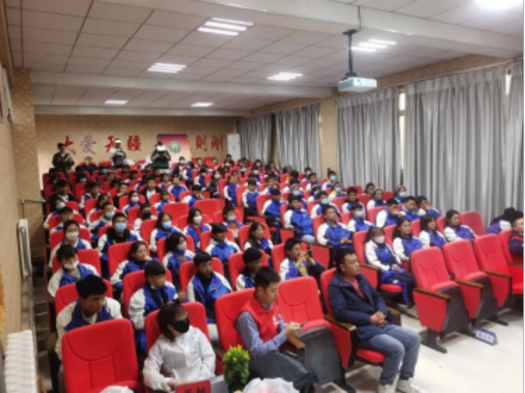 同心普法零距离 明炬律师“同心团”系列报道一1726.png