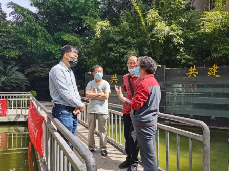 1667807264777302.png 【明炬公益】普法进社区 我为群众办实事218.png